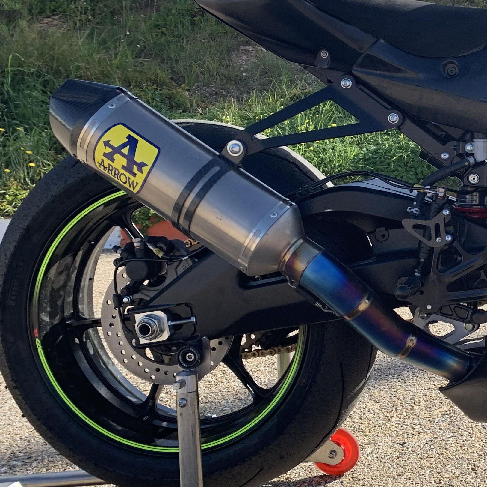 Suzuki GSXR1000 2017-2021 ARROW Race Exhaust System - FREE UK