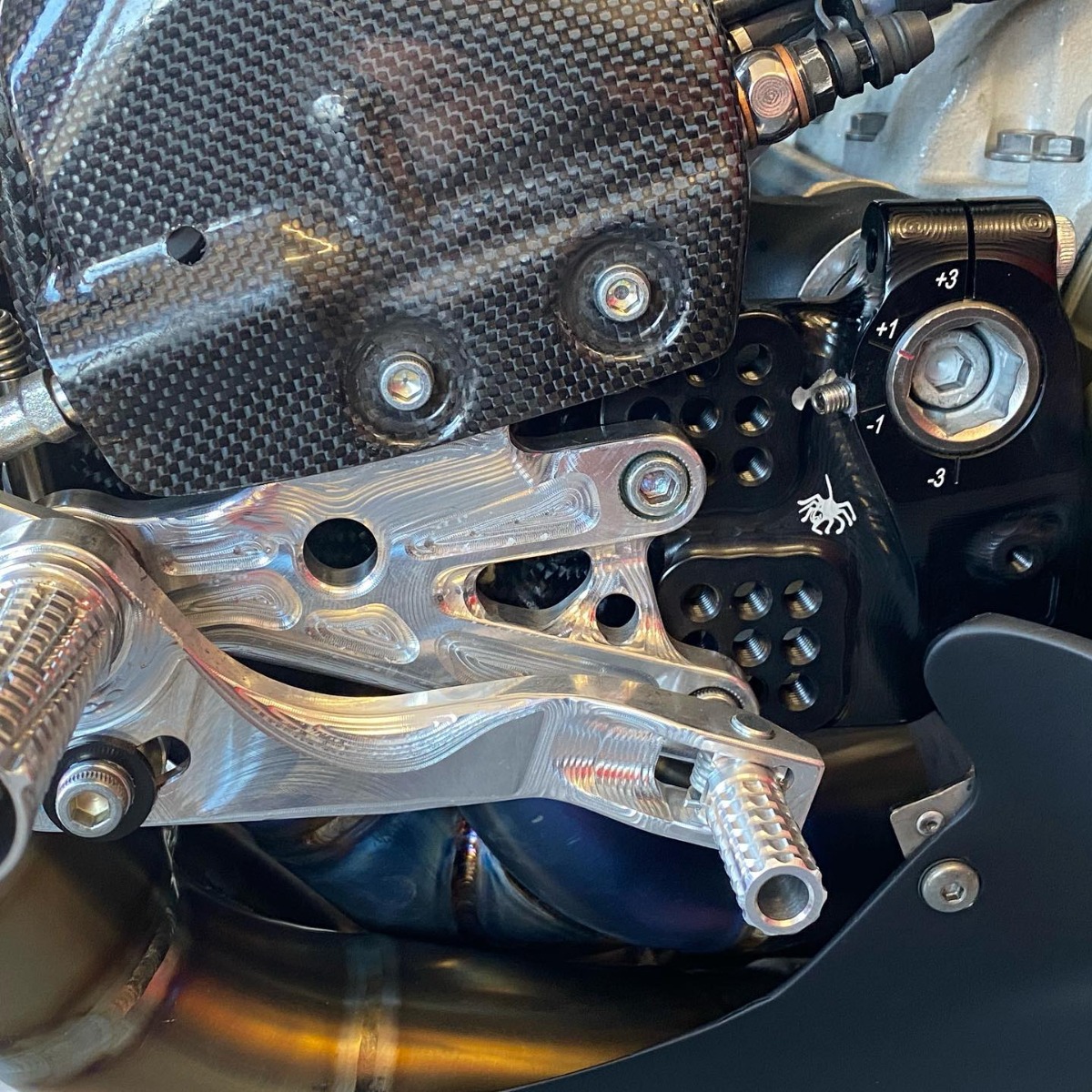 SPIDER Rearsets with Side Frame Plates DUCATI V4 V4S V4R PANIGALE SBK